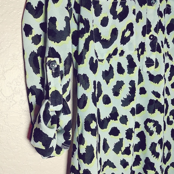 Gianni Bini hi low animal print tunic blouse xs - Picture 3 of 8